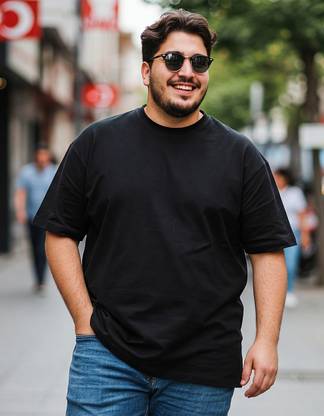 Veirdo Solid Men Round Neck Black T-Shirt