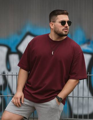 Veirdo Solid Men Round Neck Maroon T-Shirt
