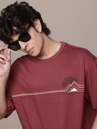 Roadster Striped Men Round Neck Maroon T-Shirt