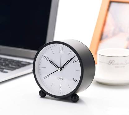 FASTQT Analog Black Clock