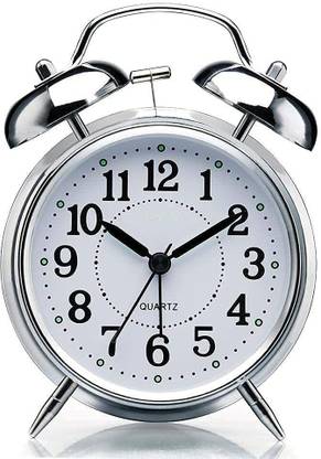 ShopToBuy Analog Silver Clock