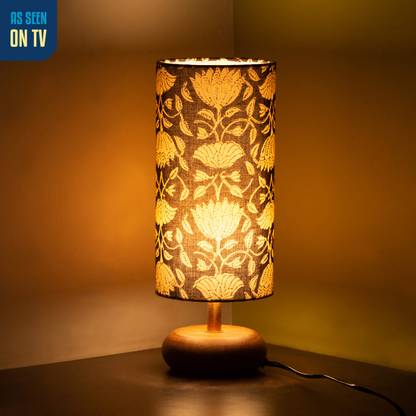 ExclusiveLane 'Blooming Table Lamp