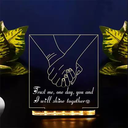 iMPACTGift 3D Couples Hand Holding Night lamp for Home Décor Light Gift for Her/Him Table Lamp