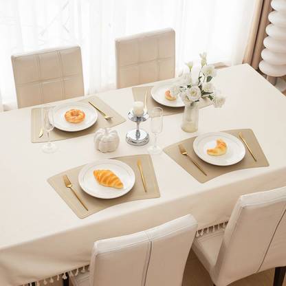 HOKiPO Rectangular Pack of 4 Table Placemat