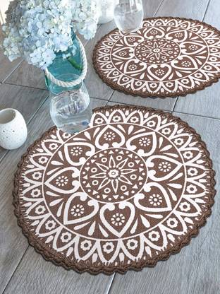Saral Home Round Pack of 2 Table Placemat