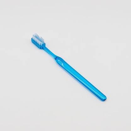 demo 002 Medium Toothbrush