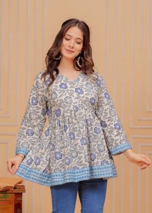MAAJISA Women Floral Print A-line Kurta
