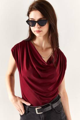 SIGHTBOMB Party Solid Women Maroon Top