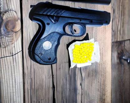 Pinatela Mouser Toy Gun with Extra Bullets - Unlimited Shooting Fun Guns & Darts