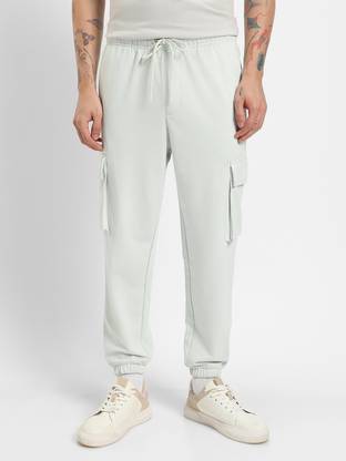 BEWAKOOF Solid Men Green Track Pants