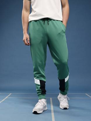 SLAZENGER Solid Men Green Track Pants