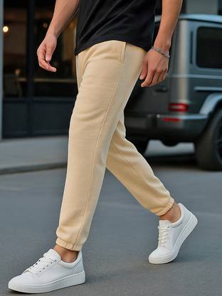 BEWAKOOF Solid Men Brown Track Pants