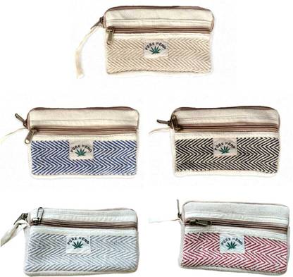 sas it up Passport Pouch