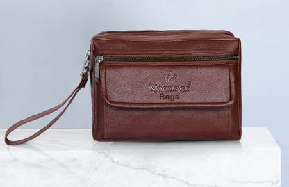 MOONSTAR BAGS Passport Pouch