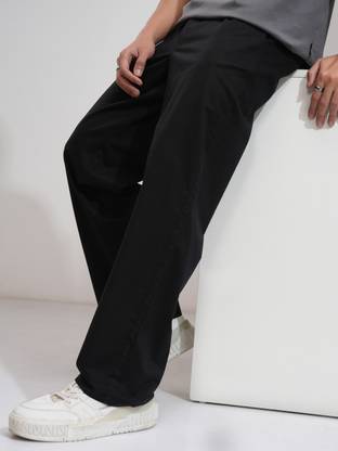 HIGHLANDER Straight Fit Men Black Trousers