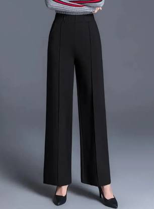 Swizz Relaxed Women Black Trousers