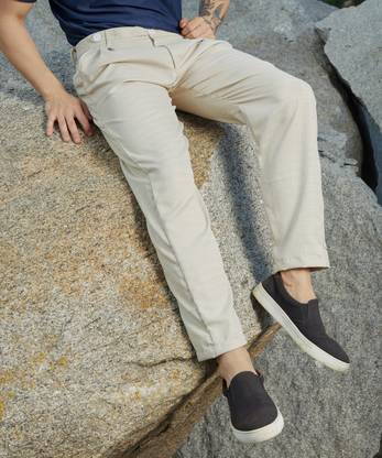 CAMPUS SUTRA Regular Fit Men Beige Trousers