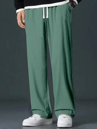 Rajovati Relaxed Men Green Trousers