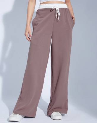 Selvia Relaxed Women Purple Trousers