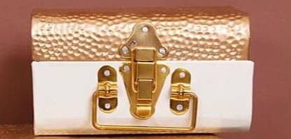 INDIAN ARTISANS METAL GIFT TRUNK/ HAMMERED METAL GIFT BOX/ With Golden Handle/ 8 INCH Metal Trunk
