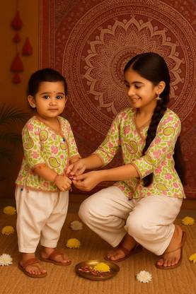 CUT N SEW FAHION Printed Sibling Ethnic Twinning Set