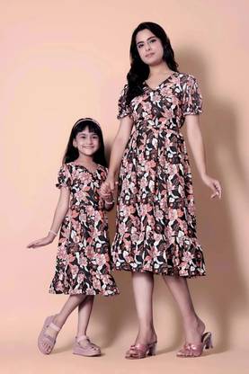 Nautiful Printed Mother & Daughter Dress Twinning Set
