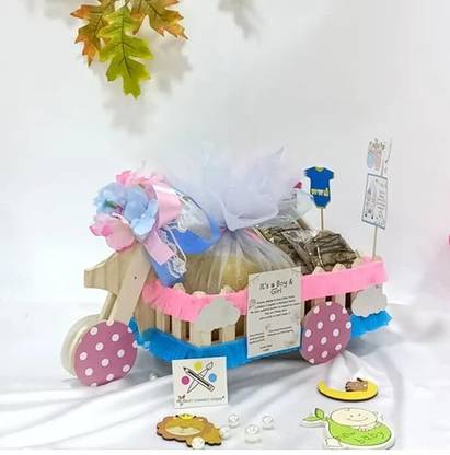 Craft Connect Studio Showpiece Gift Set