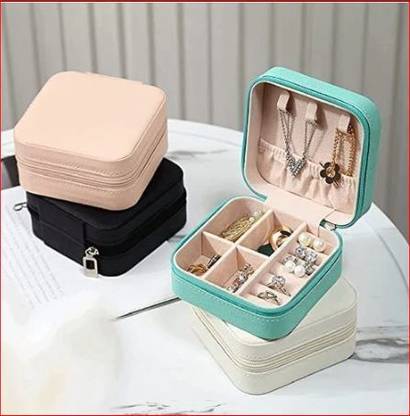 SachiCollecte Mini Jewellery Box Random Color Jewellery Organiser Vanity Box