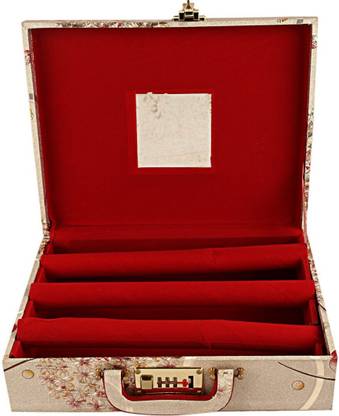 MEKART 3 ROD BANGLE BOX This bangle box will keep your bangles and bracelet safe from breaking and dust. Vanity Box