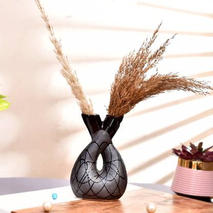 B S NATURAL Black Do shanki vase Ceramic Vase