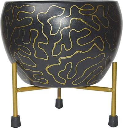 ShriKraft Iron Vase