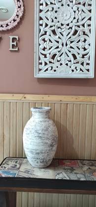 Swargiya Kala Earthenware Vase