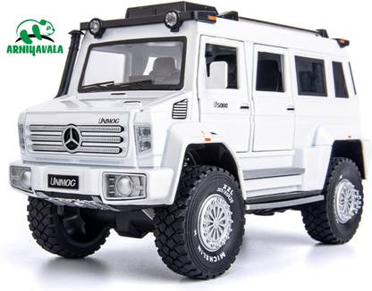 ARNIYAVALA Mercedes_Benz 1:24 Big Size Unimog U5000 SUV Toy Car Model Car Die cast