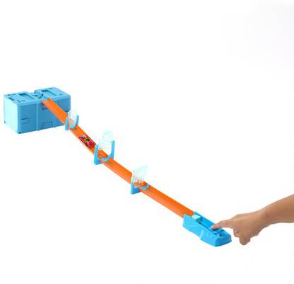 HOT WHEELS Track Builder Ice Crash Playset with Car,10 Ice-Themed Track Pcs & Storage Box