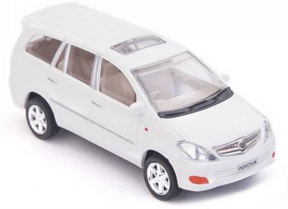 Giftinguru Innovaaa Car 314 Model for Collectors