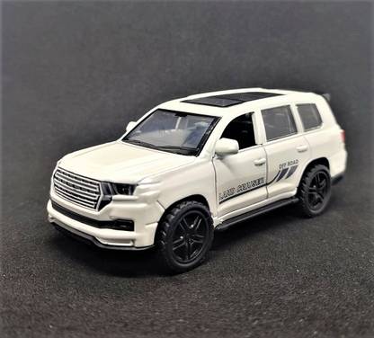 V India Die Cast Metal Car - Vehicle Scale Model with 3 Openable Doors (C04)