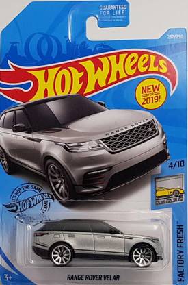 Mattel hotwheels Range rover velar (silver) pack of 1