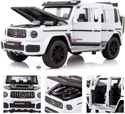 Akvanar 1:32 700 Die Cast Metal Car Alloy Car Model Toy Sound & Light Multicolor