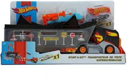 WONDER CREATURES Hot Wheels Classic Stunt Loop Star Play Set