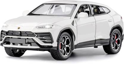 SR Toys 1:24 Lamborghini URUS SUV Pull Back Model car Toys with Sound Light