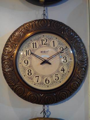 ayesha creation Analog 33 cm X 33 cm Wall Clock