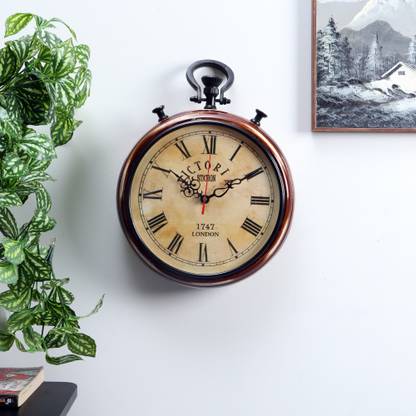 BEVERLY STUDIO Analog 30 cm X 30 cm Wall Clock