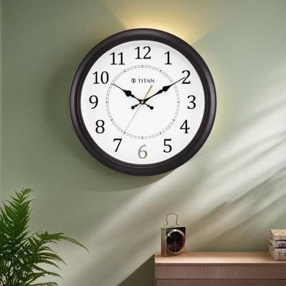 Titan Analog 42 cm X 42 cm Wall Clock