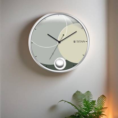 Titan Analog 35 cm X 35 cm Wall Clock