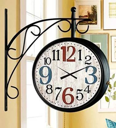 Nutts Analog 20 cm X 20 cm Wall Clock