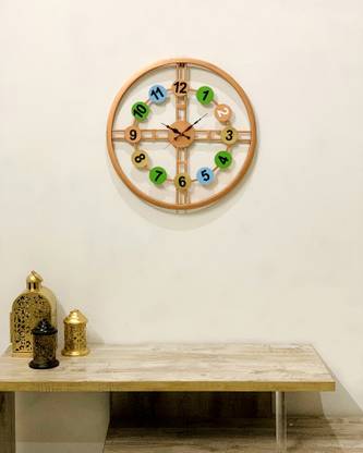 STARLINE Analog 55 cm X 55 cm Wall Clock