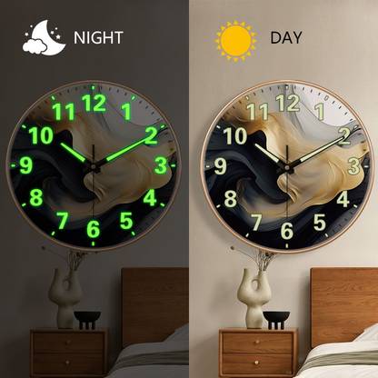 GRACIOUS MART Analog 29.5 cm X 29.5 cm Wall Clock