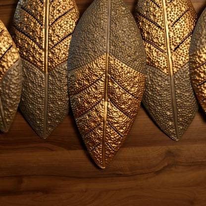 Manually Handicraft W- creek wall décor