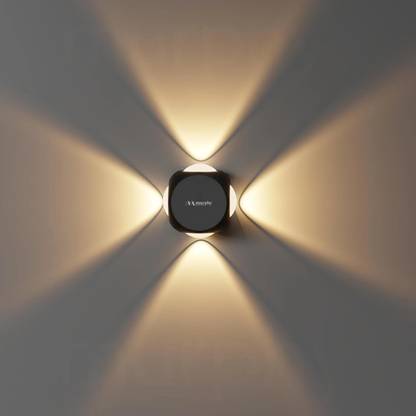 MURPHY Wallchiere Wall Lamp With Bulb