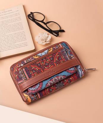 ZOUK Women Casual Multicolor Jute Wallet